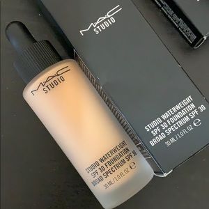 MACstudio waterweight foundation NC37